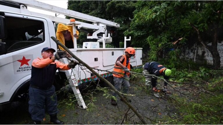 Autoridades supervisaron varias parroquias